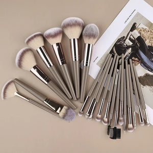 20Pcs Makeup Brushes Set Professional Super soft - Glam Warehouse