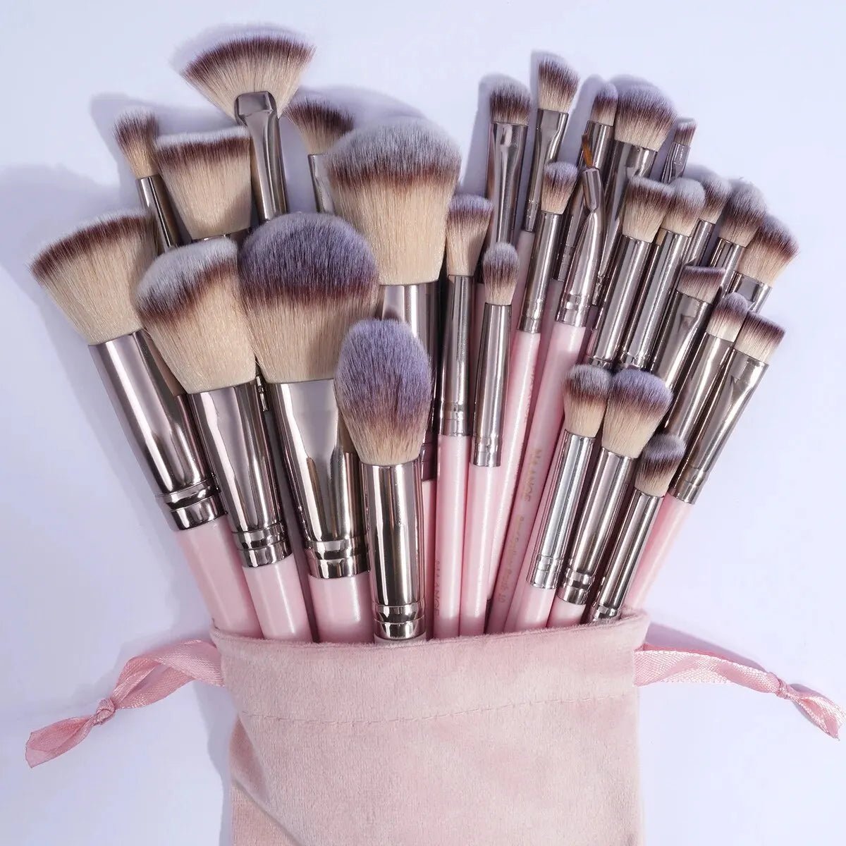30pcs Professional Makeup Brush Set with Bag - Glam Warehouse