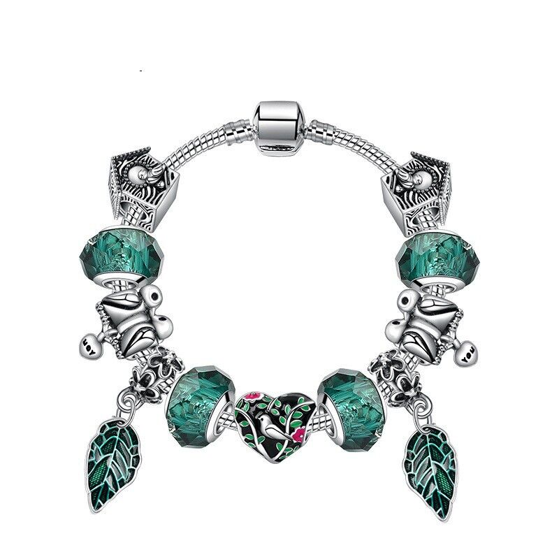 Boho Vintage Mandarin Duck Bracelet: Emerald Glass Beads(18cm)