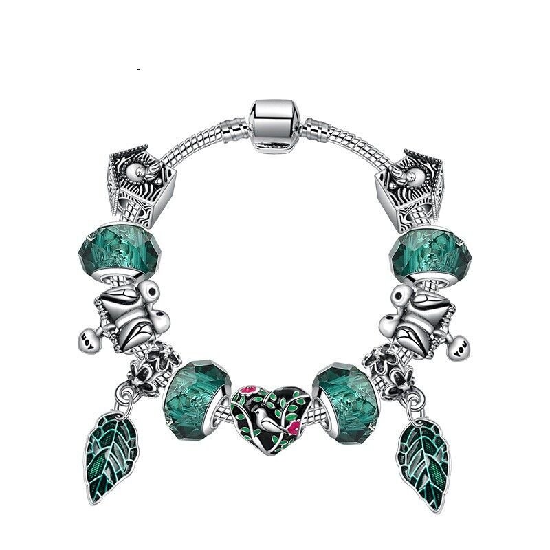 Boho Vintage Mandarin Duck Bracelet: Emerald Glass Beads(18cm) - Glam Warehouse