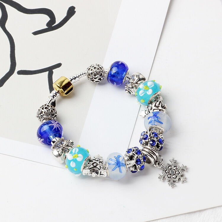 Christmas Snowman & Pine Tree Bead Bracelet with Snowflake Pendant Bracelet(18cm) - Glam Warehouse
