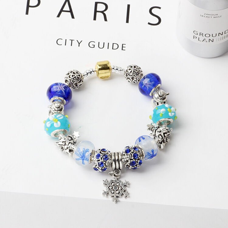 Christmas Snowman & Pine Tree Bead Bracelet with Snowflake Pendant Bracelet(18cm) - Glam Warehouse